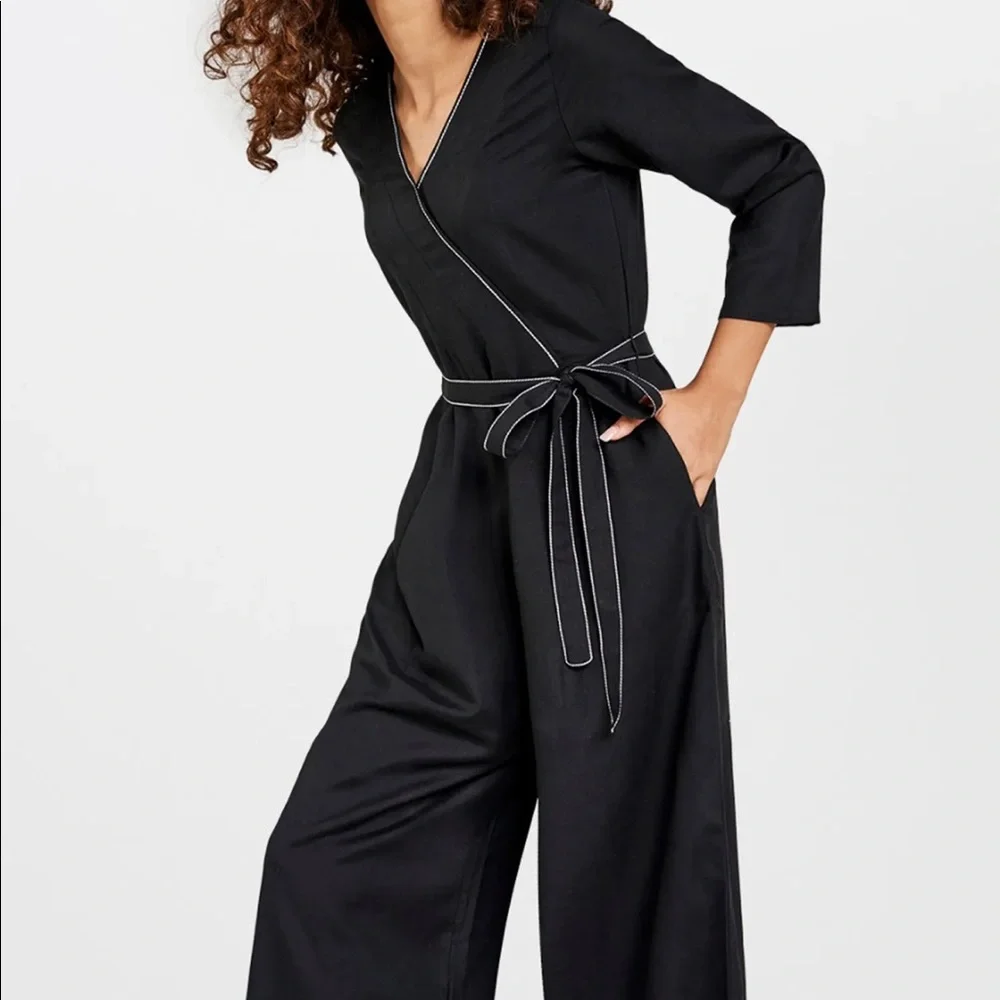 Black jumpsuit - Picture 4 of 5